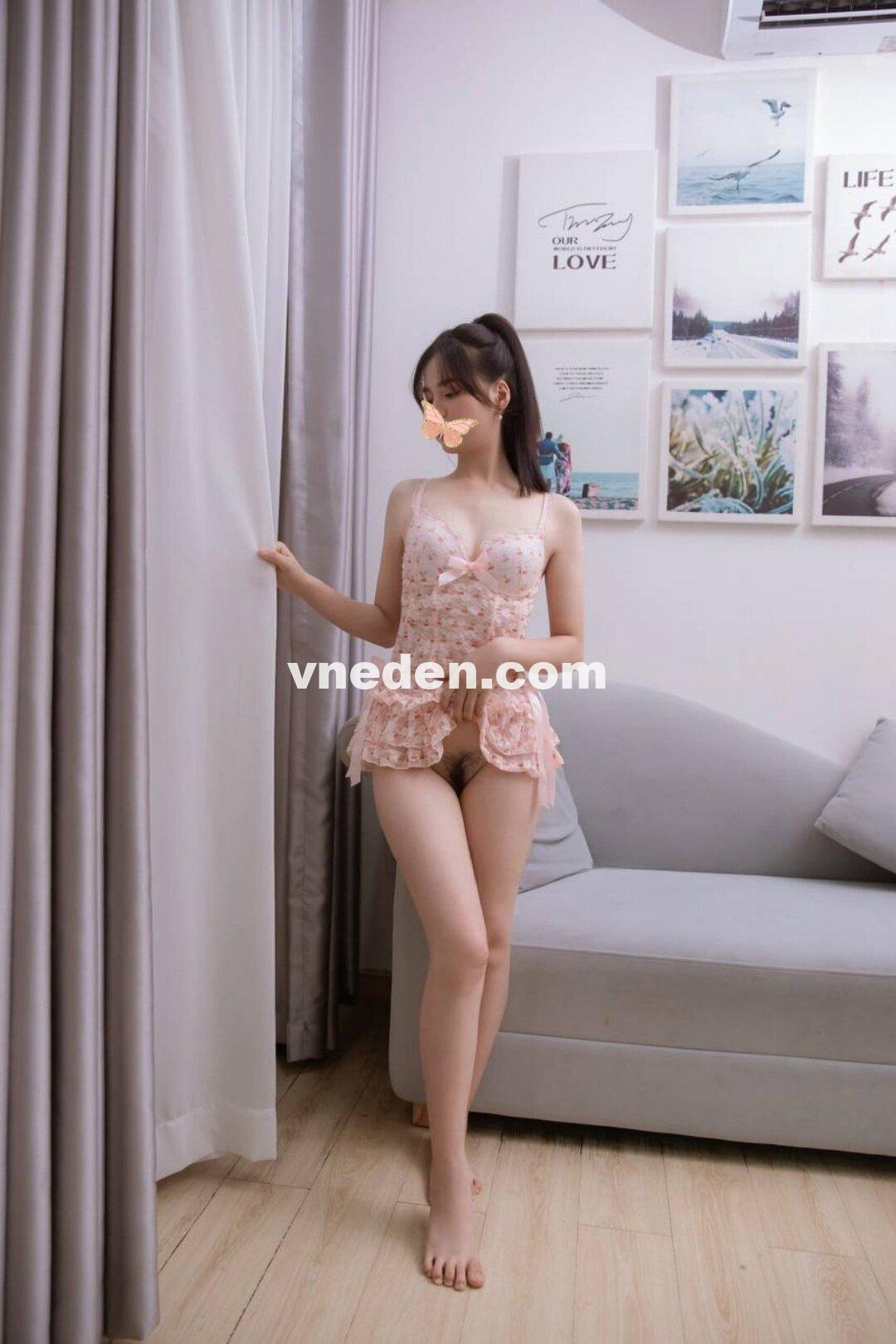 be-kim-anh-2005-sieu-de-thuong-huong-vi-tuyet-voi-gai-moi-lon-3119873-original_Object Removal