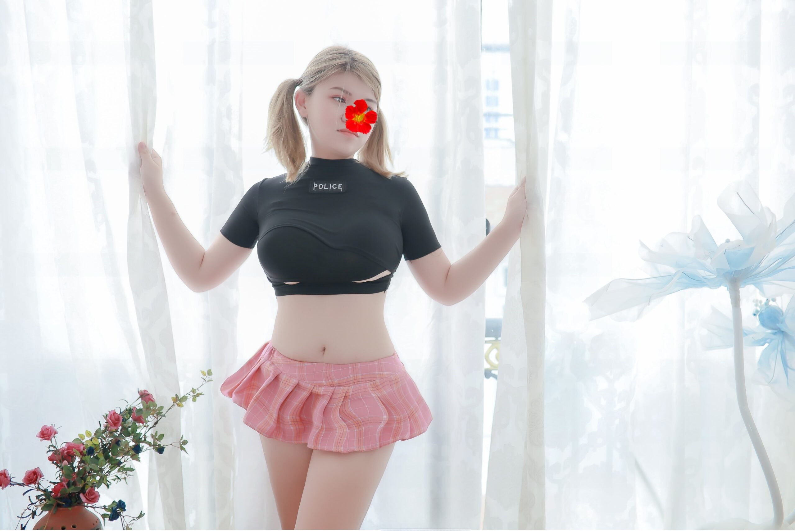 huyen-thuong-gai-que-2k2-lan-dau-len-song-1628927-original_Object Removal