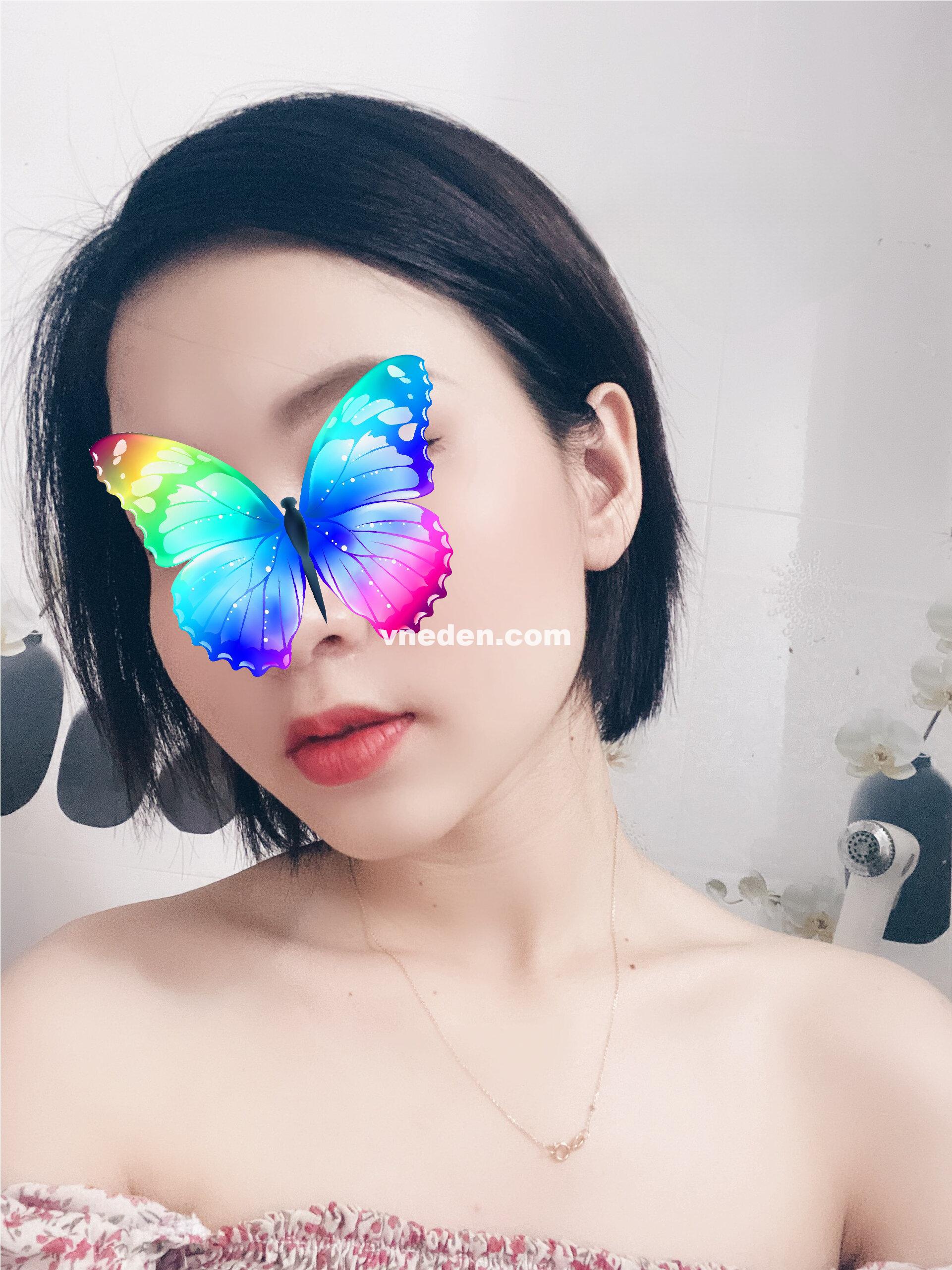 rau-sach-bao-thi-be-sinh-vien-nam-hai-ngoan-ngoan-de-thuong-1701227-original_Object Removal