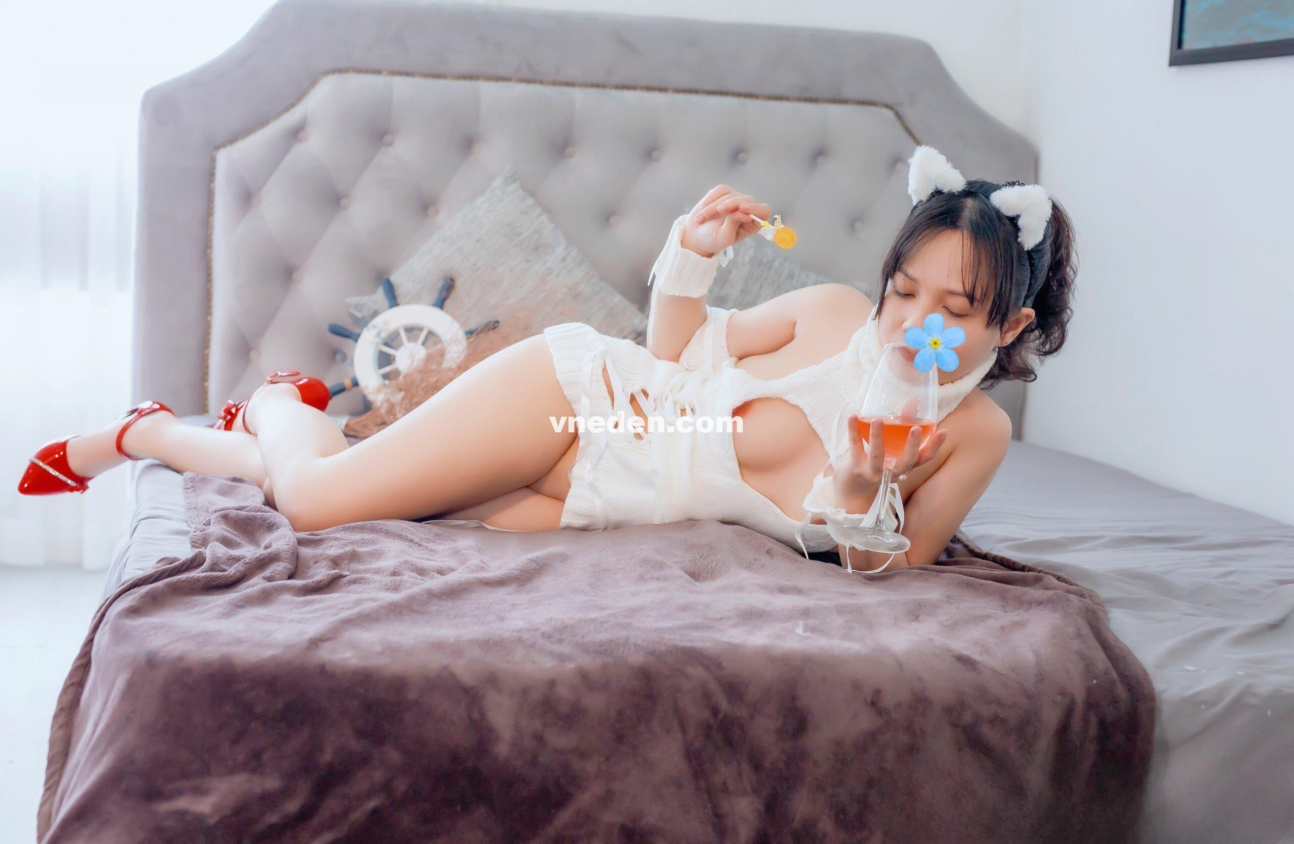 re-up-huyen-babie-co-nang-lolita-de-thuong-cuc-chieu-khach-1872903-original_Object Removal