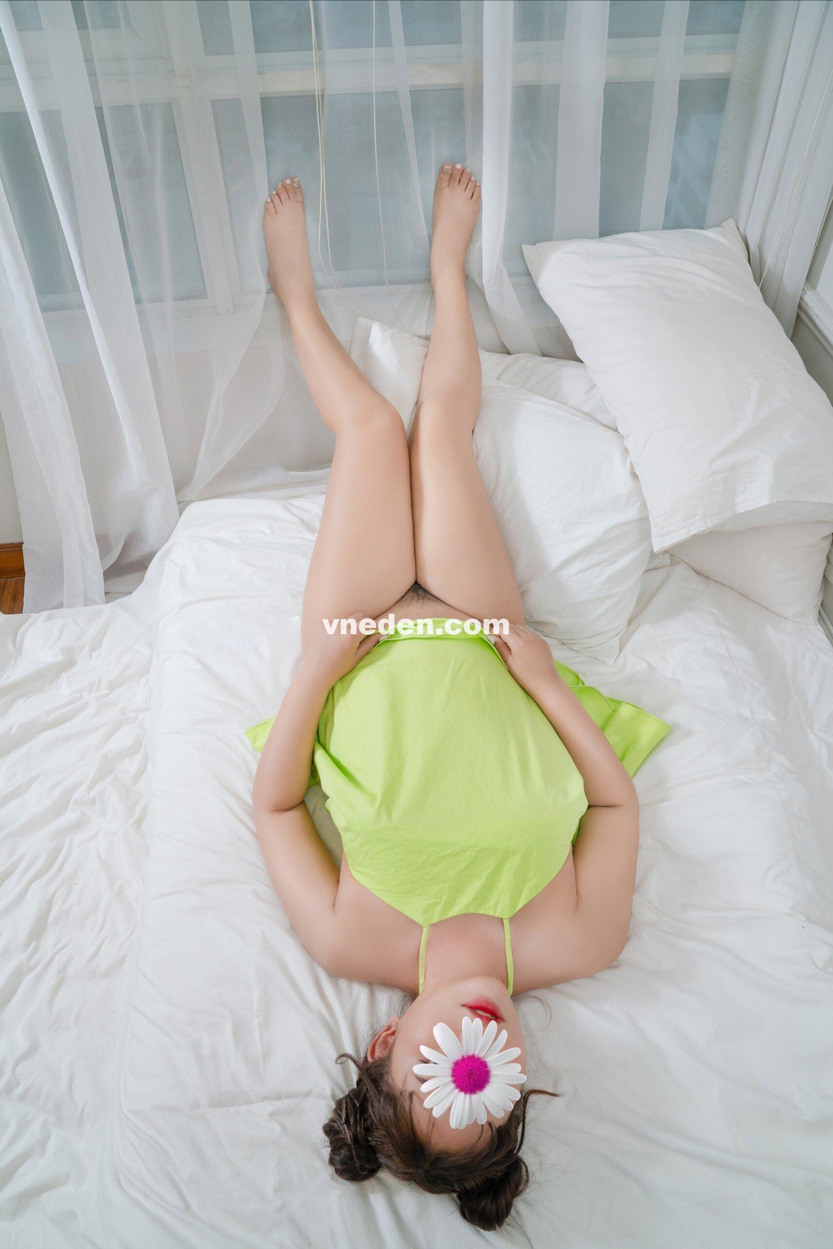 reup-quynh-nhi-du-bu-service-bao-phe-nhiet-tinh-2585141-original_Object Removal