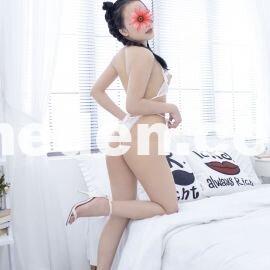 thu-huong-co-be-de-thuong-thom-ngon-hap-dan-3122152-small_Object Removal